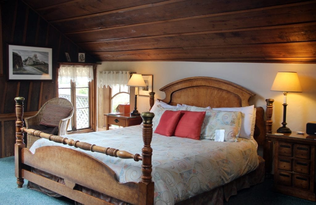 Treehouse Cottage at Alegria Oceanfront Inn & Cottages