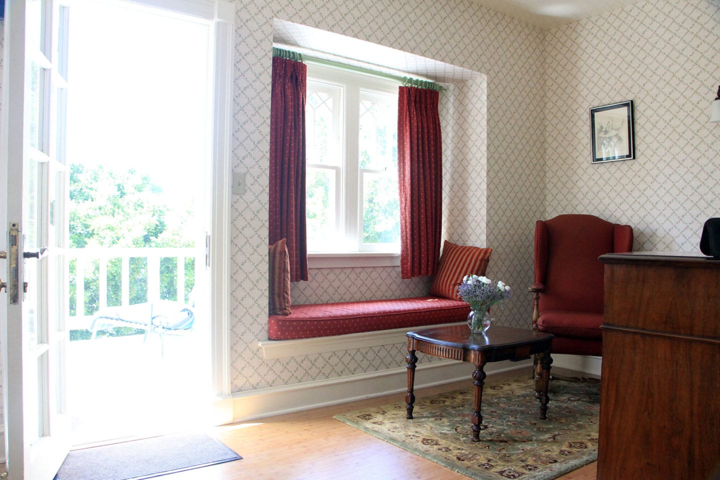 Caterpillar Balcony Room at the Cheshire Cat Inn