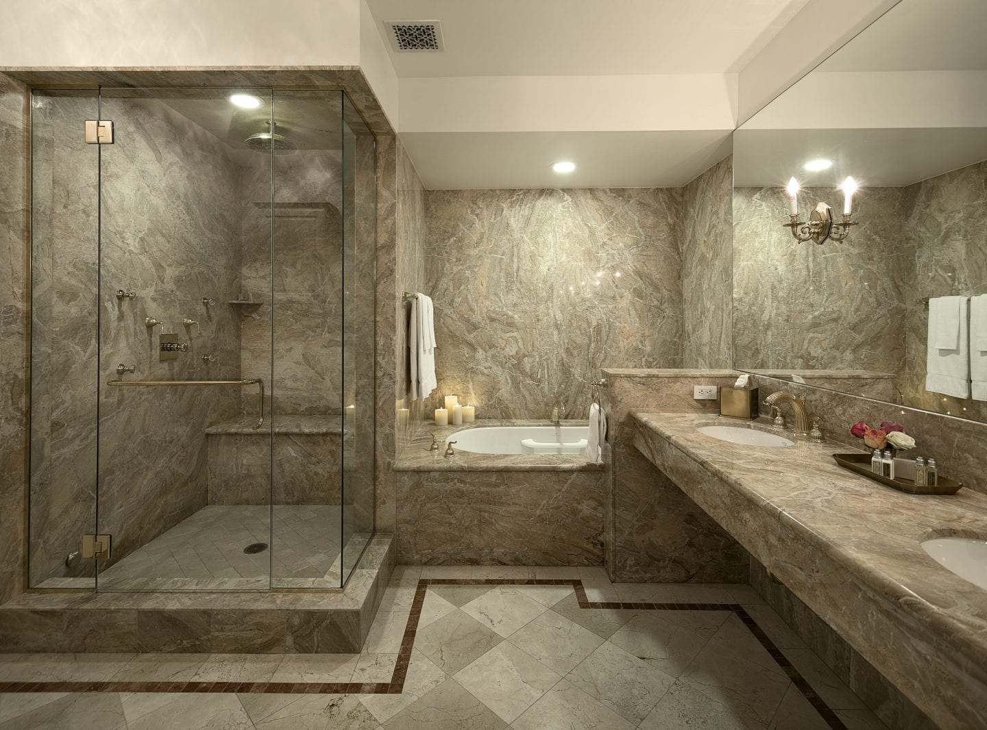 Santa Ynez Inn guest room bath