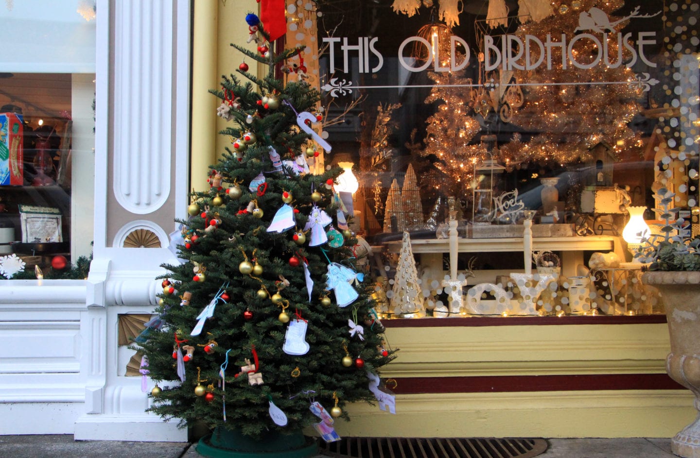 A Christmas tree decorated by schoolchildren in Ferndale