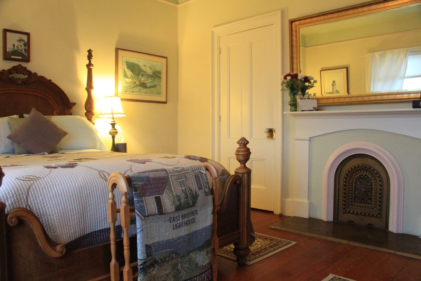 West Brother guest room at East Brother Light Station
